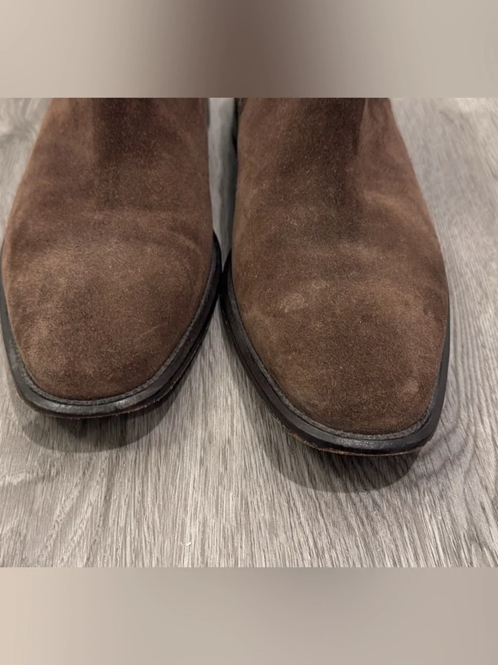 Johnston & Murphy men suede